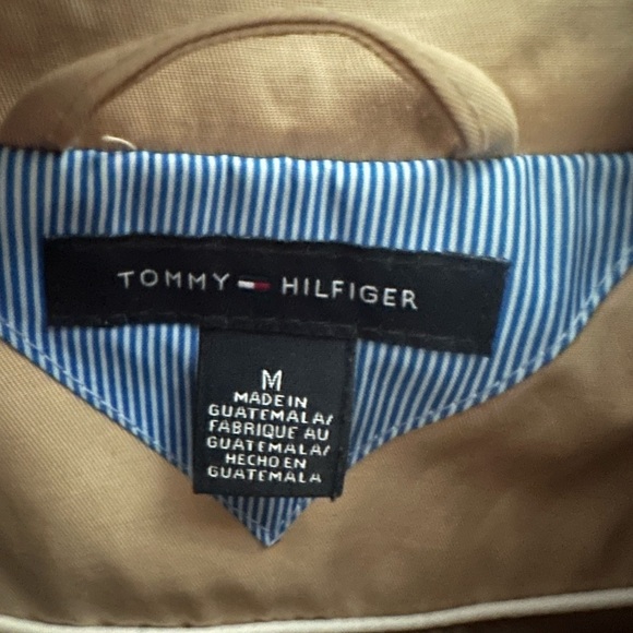 Tommy Hilfiger trench coat size medium tan - Picture 2 of 2